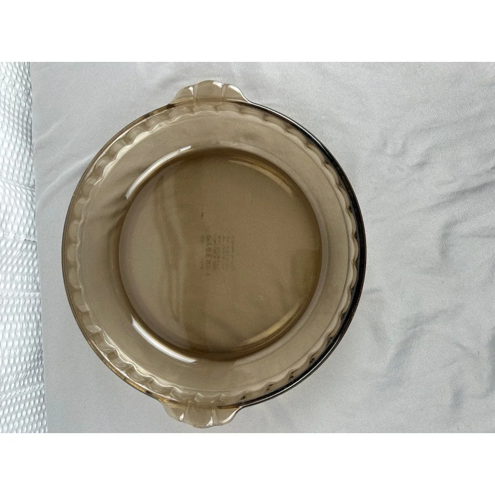 Vintage Pyrex Flameware Pie Plate #229 Amber Glass made in‎ USA